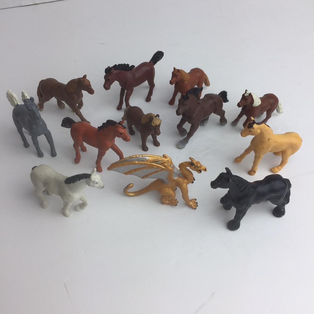 11 Horses Safari Ltd & Drako Dragon Preowned Approx 2.5" Lengths Lot